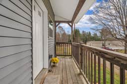Cozy Winterport Condo W/2nd Story Views - Image 5