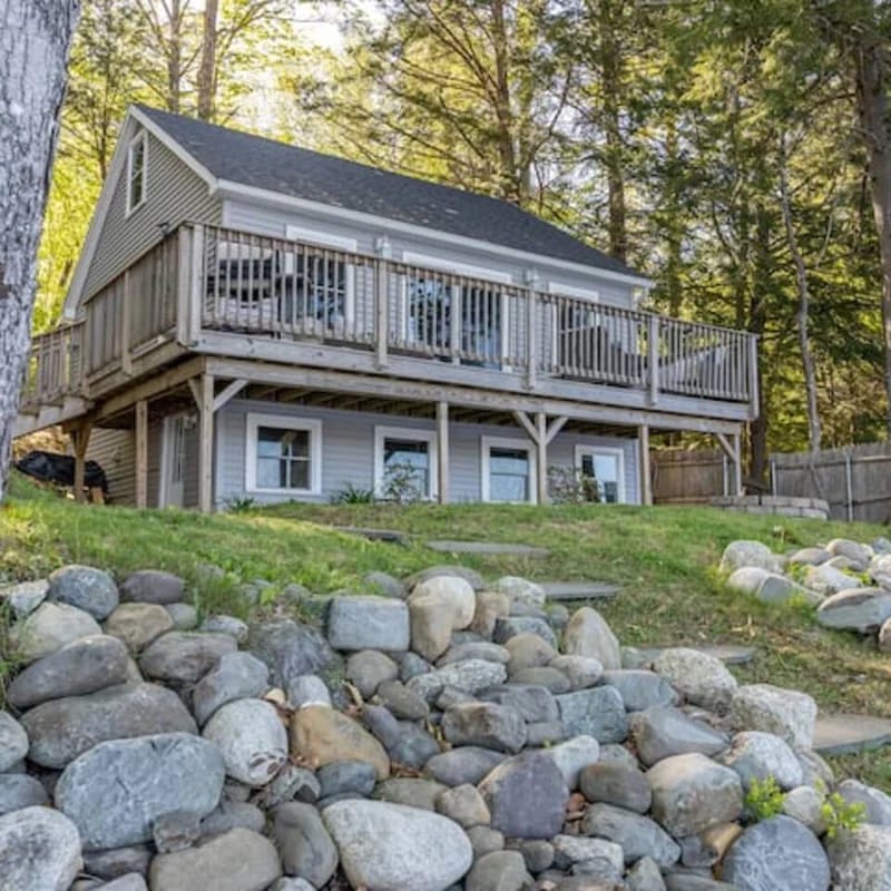 Little Star Lakeside Retreat